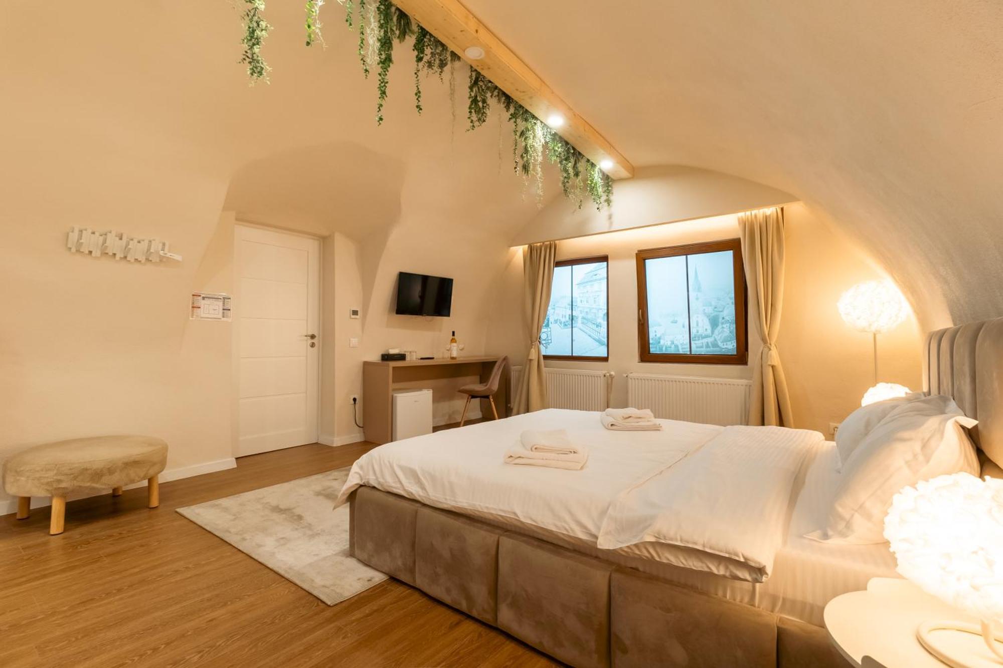 Epic Boutique Hotel Sibiu Ngoại thất bức ảnh